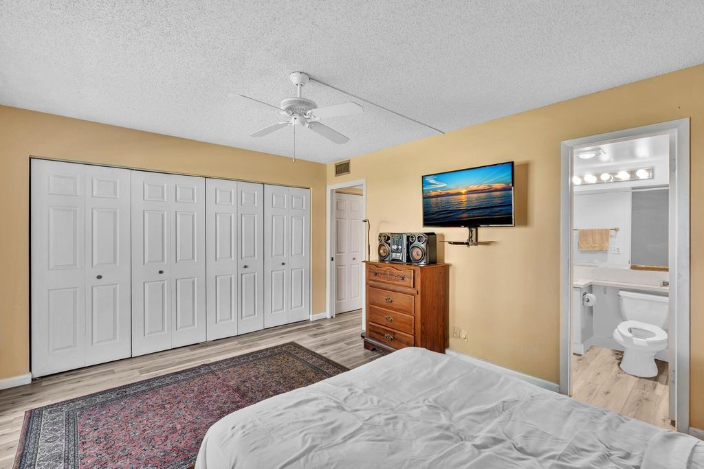 Image 14 of property listing at 339 Mansfield I 339, Boca Raton, FL 33434