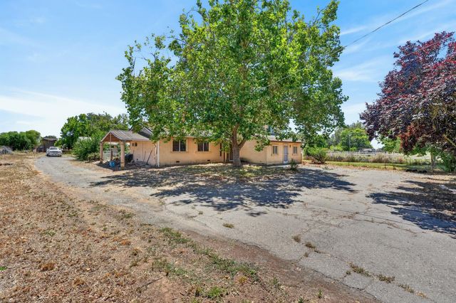 24390 N Jack Tone Rd, Acampo, CA 95220
