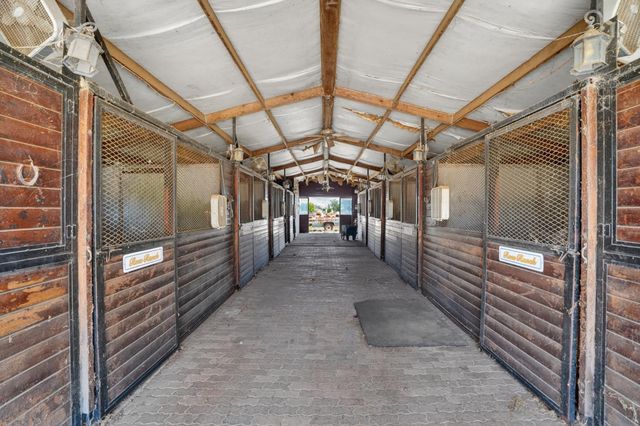 24390 N Jack Tone Rd, Acampo, CA 95220
