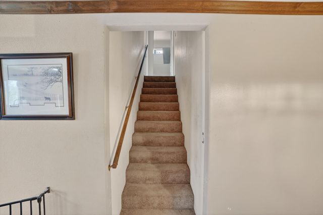 24390 N Jack Tone Rd, Acampo, CA 95220