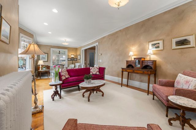 2017 Girard Avenue S, Minneapolis, MN 55405