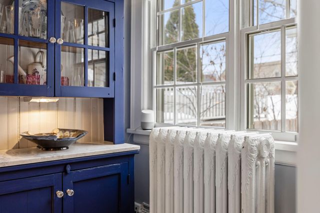 2017 Girard Avenue S, Minneapolis, MN 55405