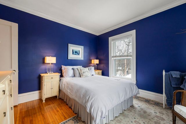 2017 Girard Avenue S, Minneapolis, MN 55405