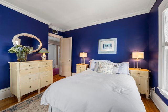 2017 Girard Avenue S, Minneapolis, MN 55405