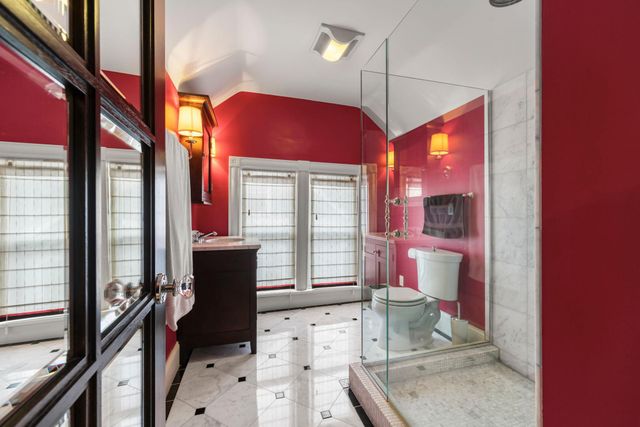 2017 Girard Avenue S, Minneapolis, MN 55405