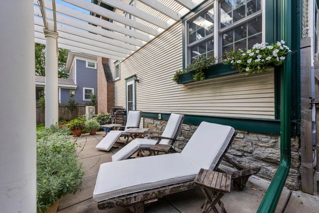 2017 Girard Avenue S, Minneapolis, MN 55405