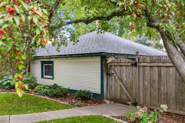 2017 Girard Avenue S, Minneapolis, MN 55405