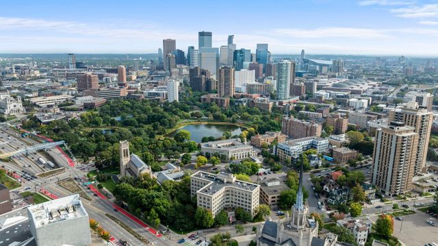 2017 Girard Avenue S, Minneapolis, MN 55405