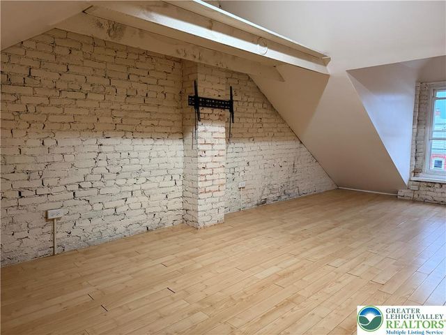 1422 West Gordon Street, Allentown City, PA 18102