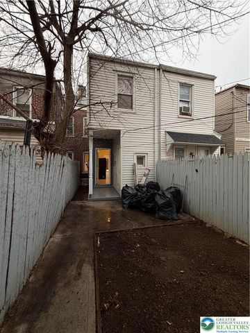 1422 West Gordon Street, Allentown City, PA 18102