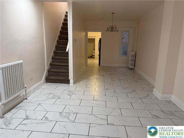 1422 West Gordon Street, Allentown City, PA 18102