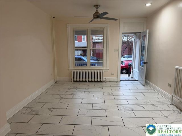 1422 West Gordon Street, Allentown City, PA 18102