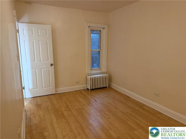 1422 West Gordon Street, Allentown City, PA 18102