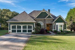 9555 Old Preserve Trail, Ball Ground, GA 30107