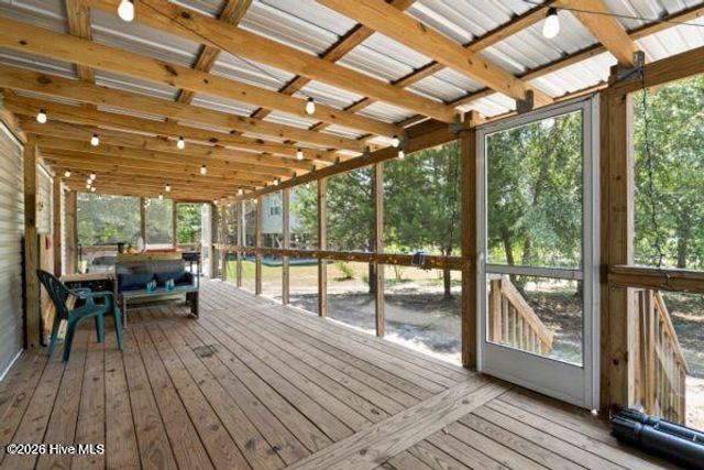 348 Murray Turner Farm Road, Burgaw, NC 28425