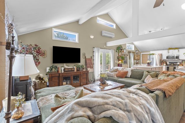 665 Walnut Street, Manchester, NH 03104