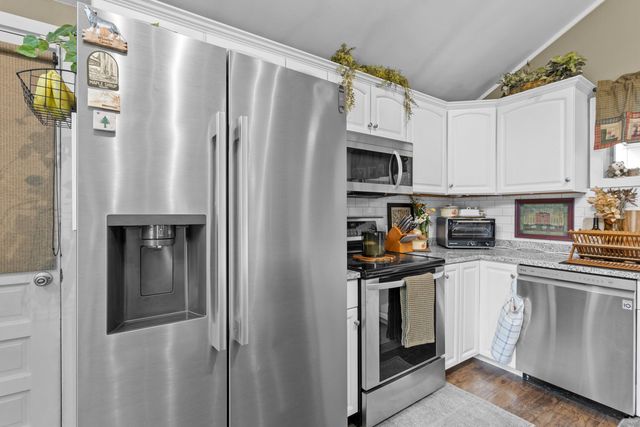 665 Walnut Street, Manchester, NH 03104