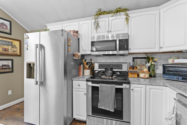 665 Walnut Street, Manchester, NH 03104