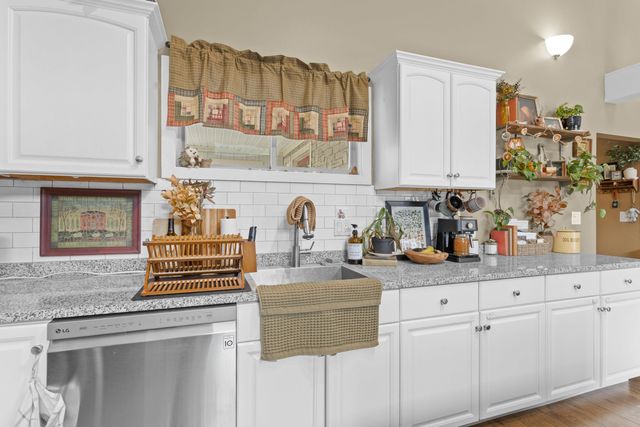 665 Walnut Street, Manchester, NH 03104