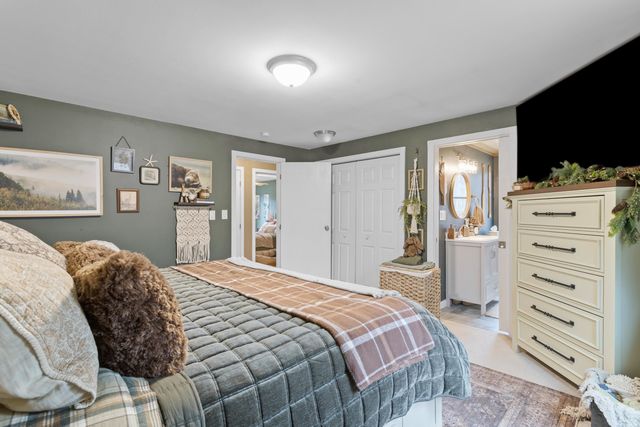 665 Walnut Street, Manchester, NH 03104