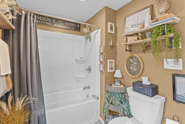 665 Walnut Street, Manchester, NH 03104