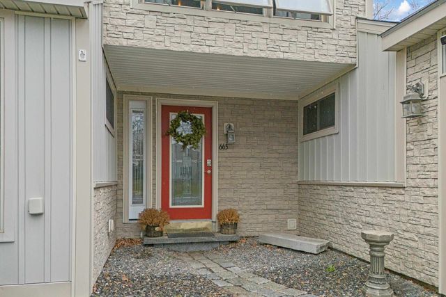 665 Walnut Street, Manchester, NH 03104