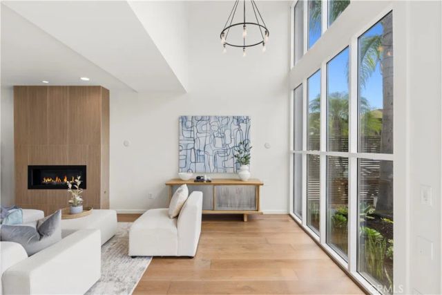 324 Prospect Street, Newport Beach, CA 92663