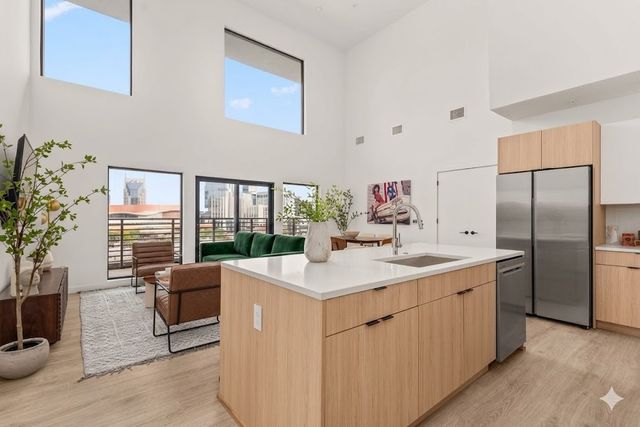 635 7th Ave S Apt 609, Nashville, TN 37203