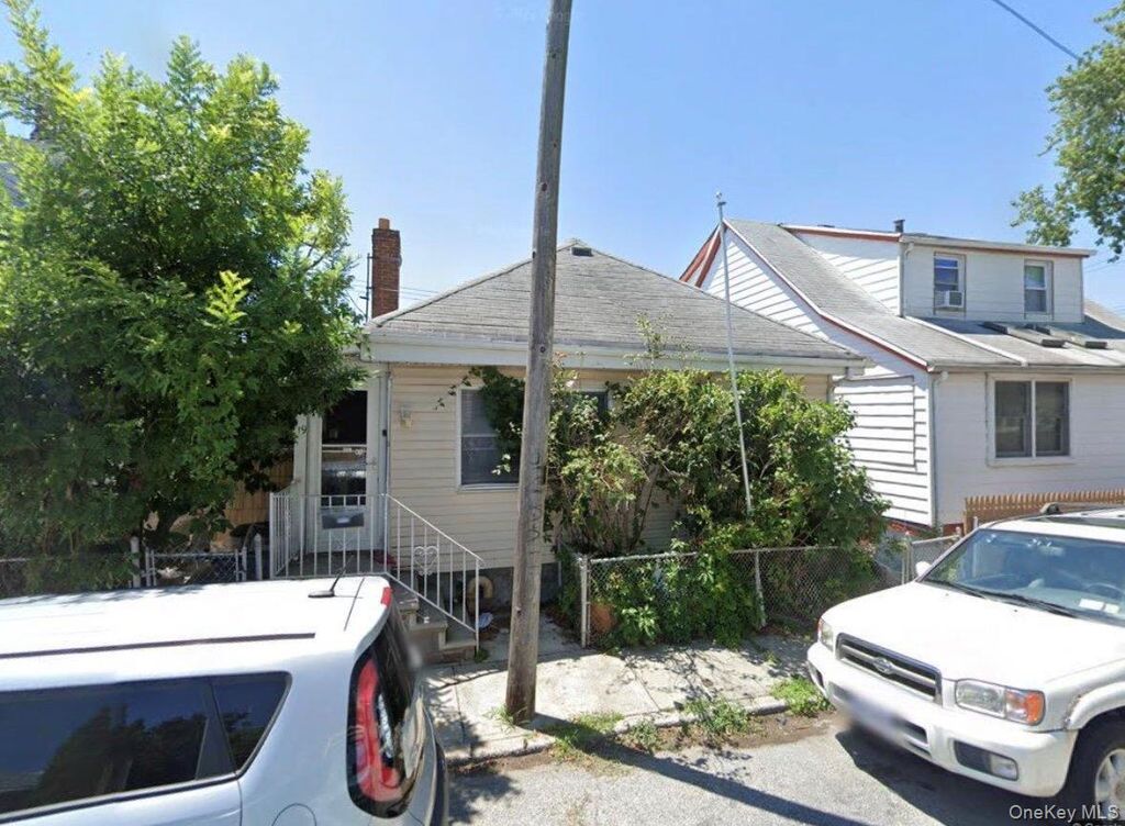 19 Celeste Court, Brooklyn, NY 11229