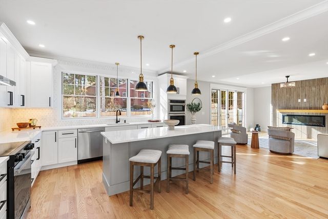 7 Blue Heron Way, Concord, MA 01742