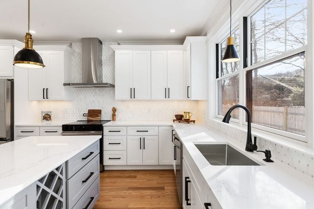 7 Blue Heron Way, Concord, MA 01742