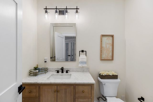 7 Blue Heron Way, Concord, MA 01742