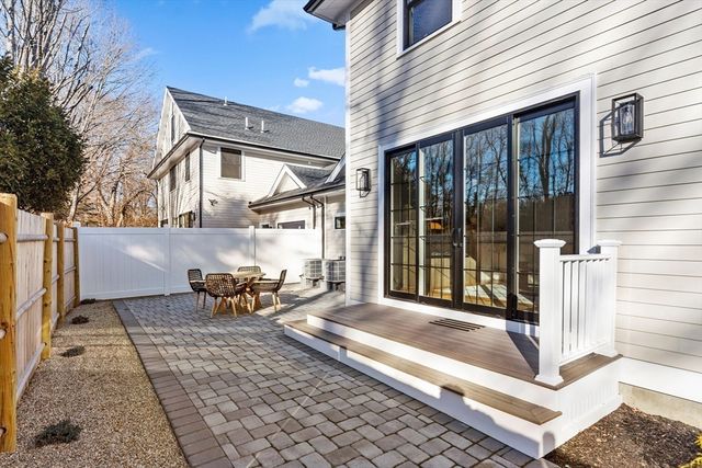 7 Blue Heron Way, Concord, MA 01742