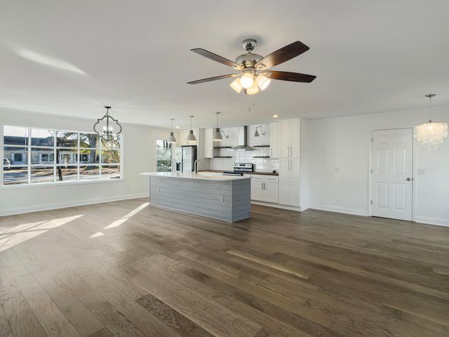 106 Mellard Drive, Goose Creek, SC 29445