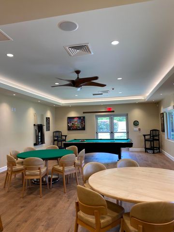1421 NW 19th Terrace 202, Delray Beach, FL 33445