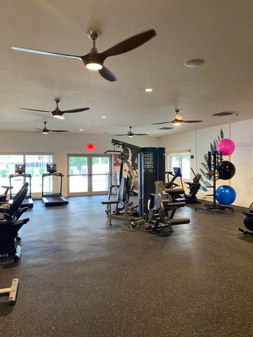 1421 NW 19th Terrace 202, Delray Beach, FL 33445