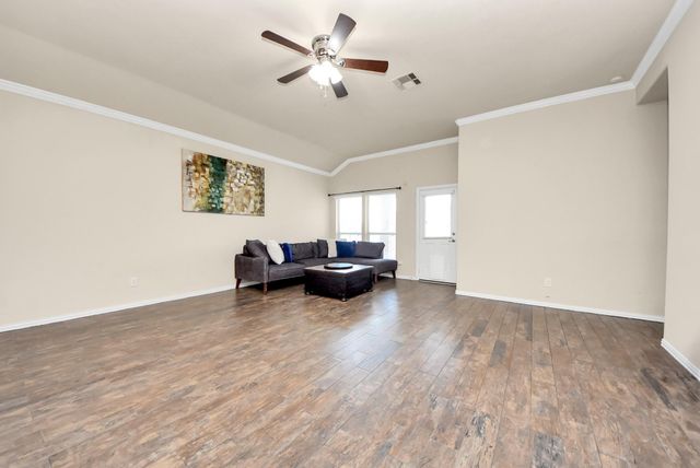 6611 Hawkins Hill Lane, Dickinson, TX 77539