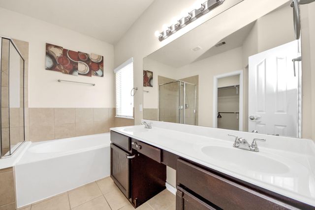 6611 Hawkins Hill Lane, Dickinson, TX 77539