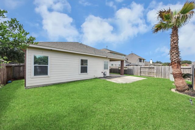 6611 Hawkins Hill Lane, Dickinson, TX 77539