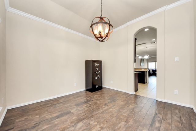 6611 Hawkins Hill Lane, Dickinson, TX 77539