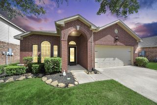 6611 Hawkins Hill Lane, Dickinson, TX 77539