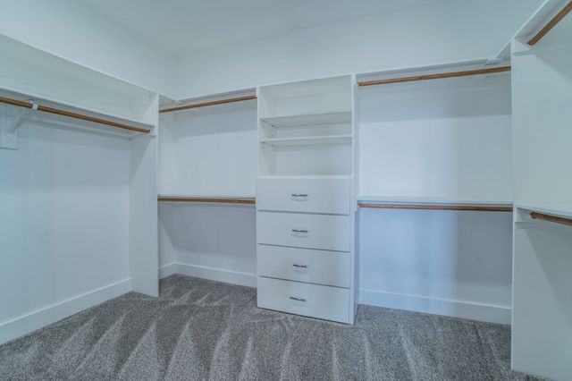 1060 Grison Circle, Corsicana, TX 75109