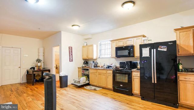 1958 N 18TH ST, Philadelphia, PA 19121