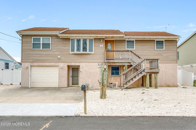 112 E Potomac Drive, Little Egg Harbor, NJ 08087