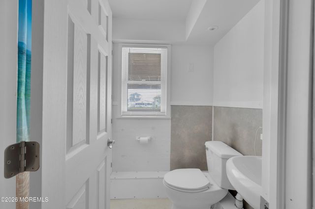 112 E Potomac Drive, Little Egg Harbor, NJ 08087