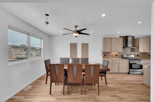112 E Potomac Drive, Little Egg Harbor, NJ 08087