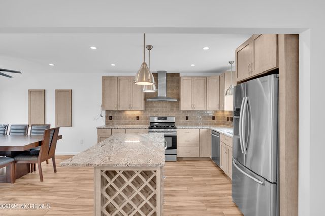 112 E Potomac Drive, Little Egg Harbor, NJ 08087
