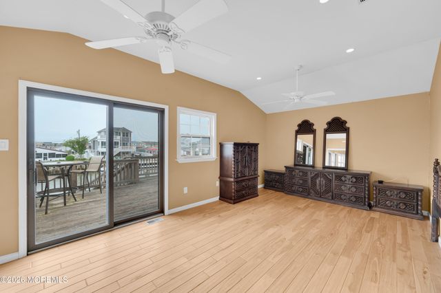 112 E Potomac Drive, Little Egg Harbor, NJ 08087