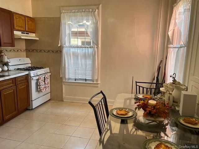 114 Warwick Street, Brooklyn, NY 11207