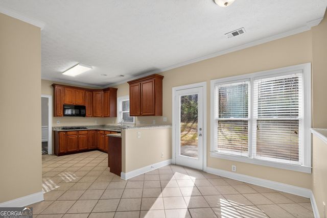 3960 E Saddle Ridge Drive, Lithonia, GA 30038